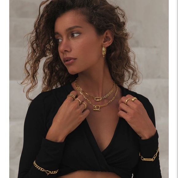 NWT Slide Honey Box 18K Gold Plated Jewelry - Picture 2 of 9